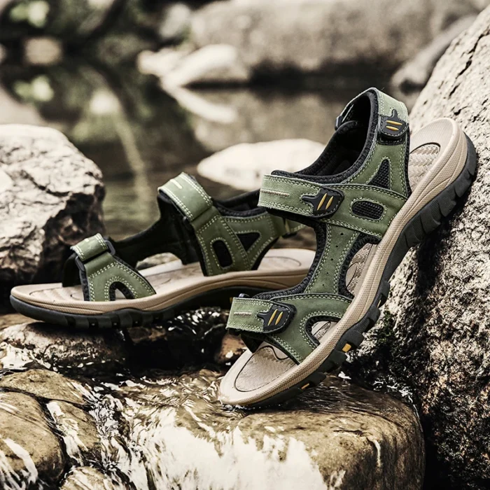 Large Size Genuine leather Men Beach Sandals Fashion Men Sandals Outdoor Walking shoes Summer Shoes Men Zapatos Hombre - Image 4