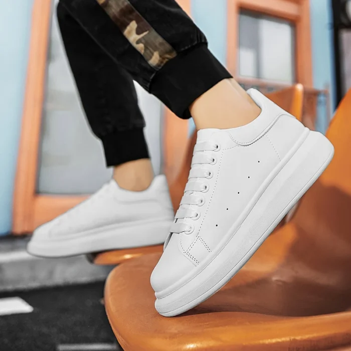 Small white shoes men spring trend all match breathable casual men's shoes 2025 new sports student flat shoes - Image 3