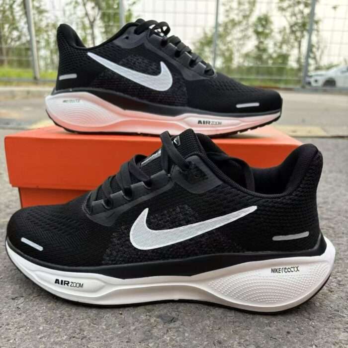 Me sports shoes - Image 3