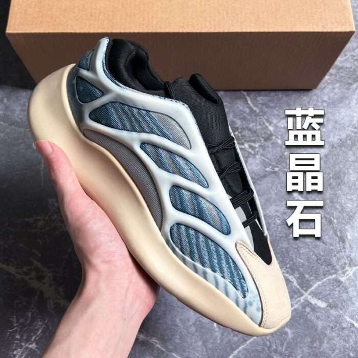 Boost 700 V3 breathable trending comfortable men women shoes - Image 7