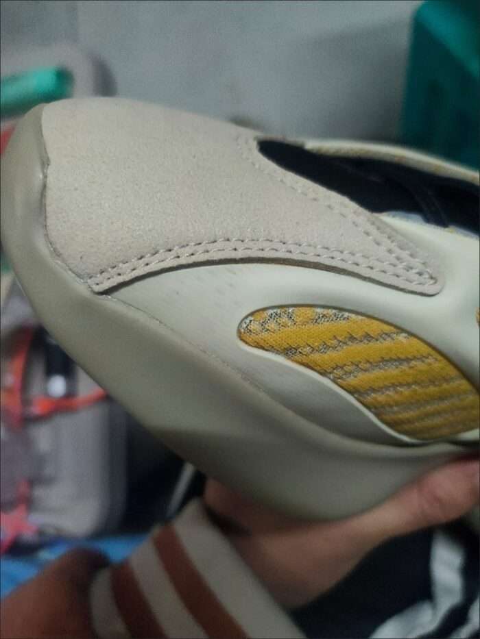 Boost 700 V3 breathable trending comfortable men women shoes - Image 15