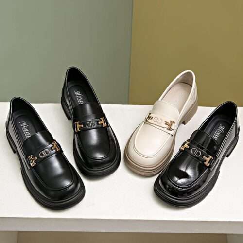 Small leather shoes with thick soles and height increase 2024 spring and summer women's buckle thick heels British style soft soles non-slip all-match slip-on shoes