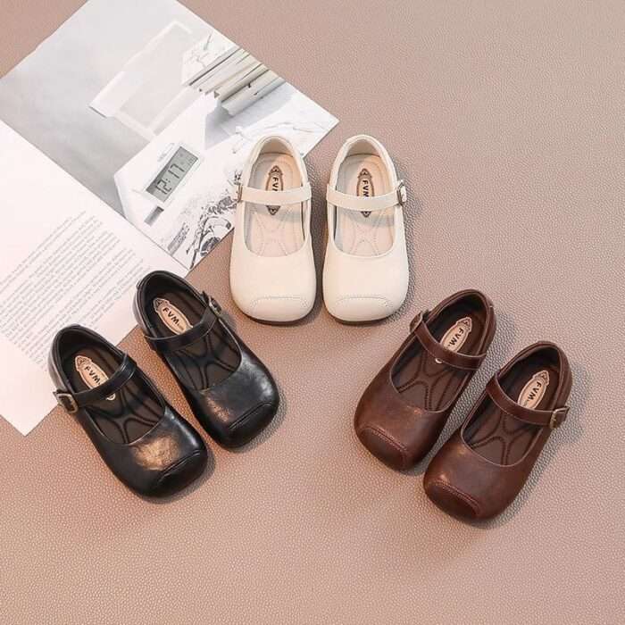 Square toe shoes 2025 retro temperament women's soft sole shoes flat Korean style all-match shallow mouth spring new leather shoes - Image 5