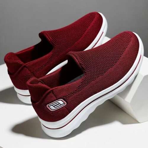 New middle-aged and elderly mother shoes one-pedal elderly shoes women's non-slip soft bottom mesh walking shoes old Beijing cloth shoes women