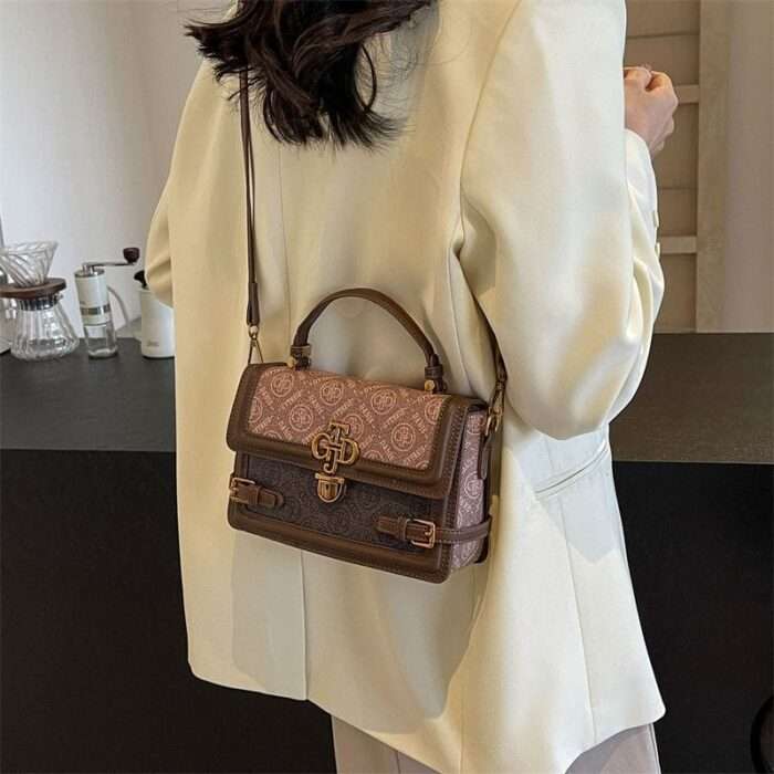 ladies shoulder bag - Image 6