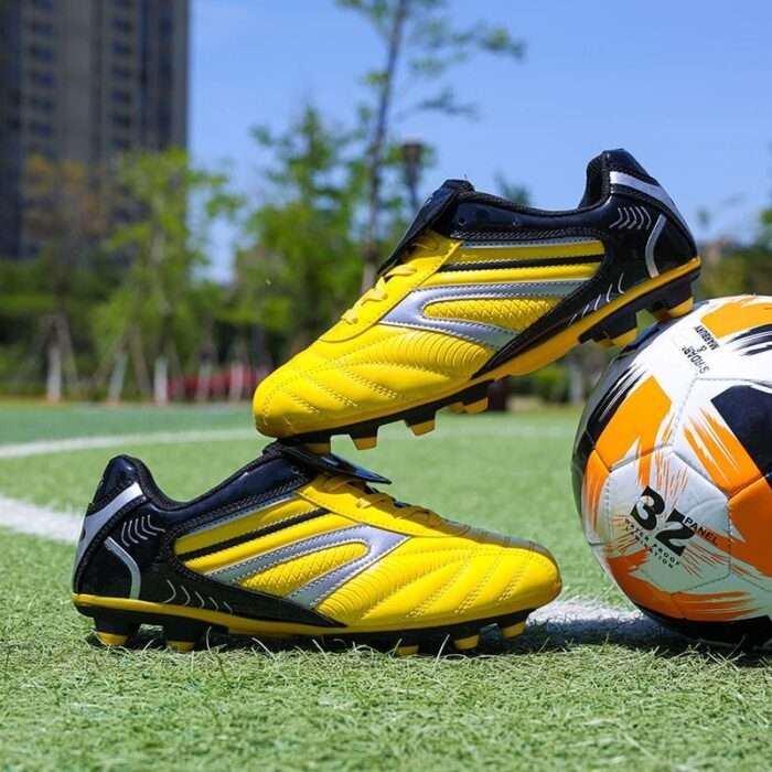 Soccer boots for boy and girl school football comfortable wear new men women football boots