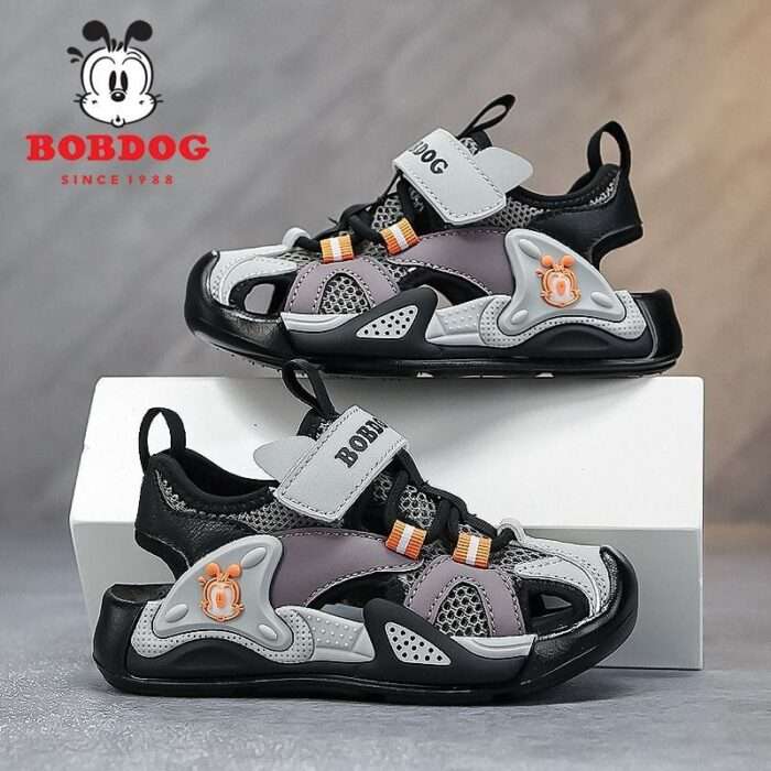 Babudou boys and girls sandals 2025 summer new fashion closed toe anti-collision soft bottom princess children's sports beach shoes